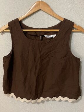 Brown Sleeveless Crop Top with Cream Scalloped Rickrack Hem boho coastal Cowgirl